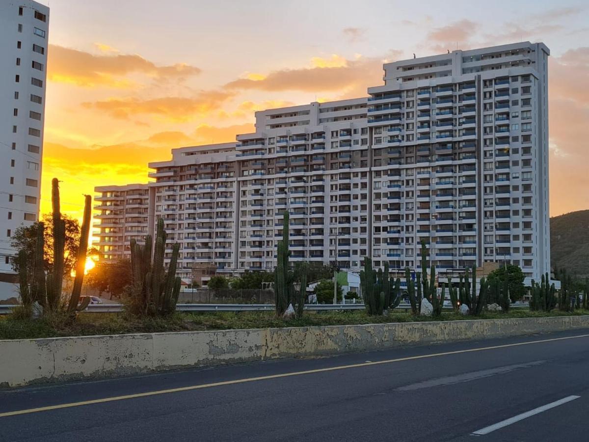 Apartamento En Samaria Club De Playa Privada Salida Directa Al Mar En Pozos Colorados Cerca A Zazue, Estelar, Playa Bello Horizonte, Cabo Tortuga #1 ซันตามาร์ตา ภายนอก รูปภาพ